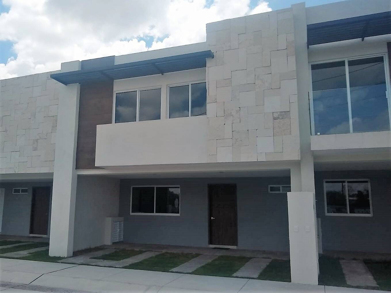 #423 - Casa para Venta en Aguascalientes - AS