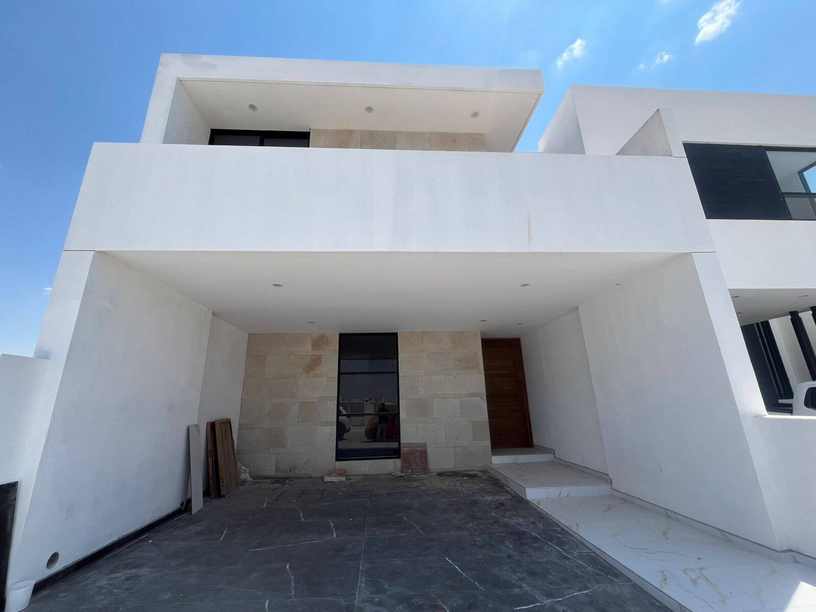 #1010 - Casa para Venta en Aguascalientes - AS
