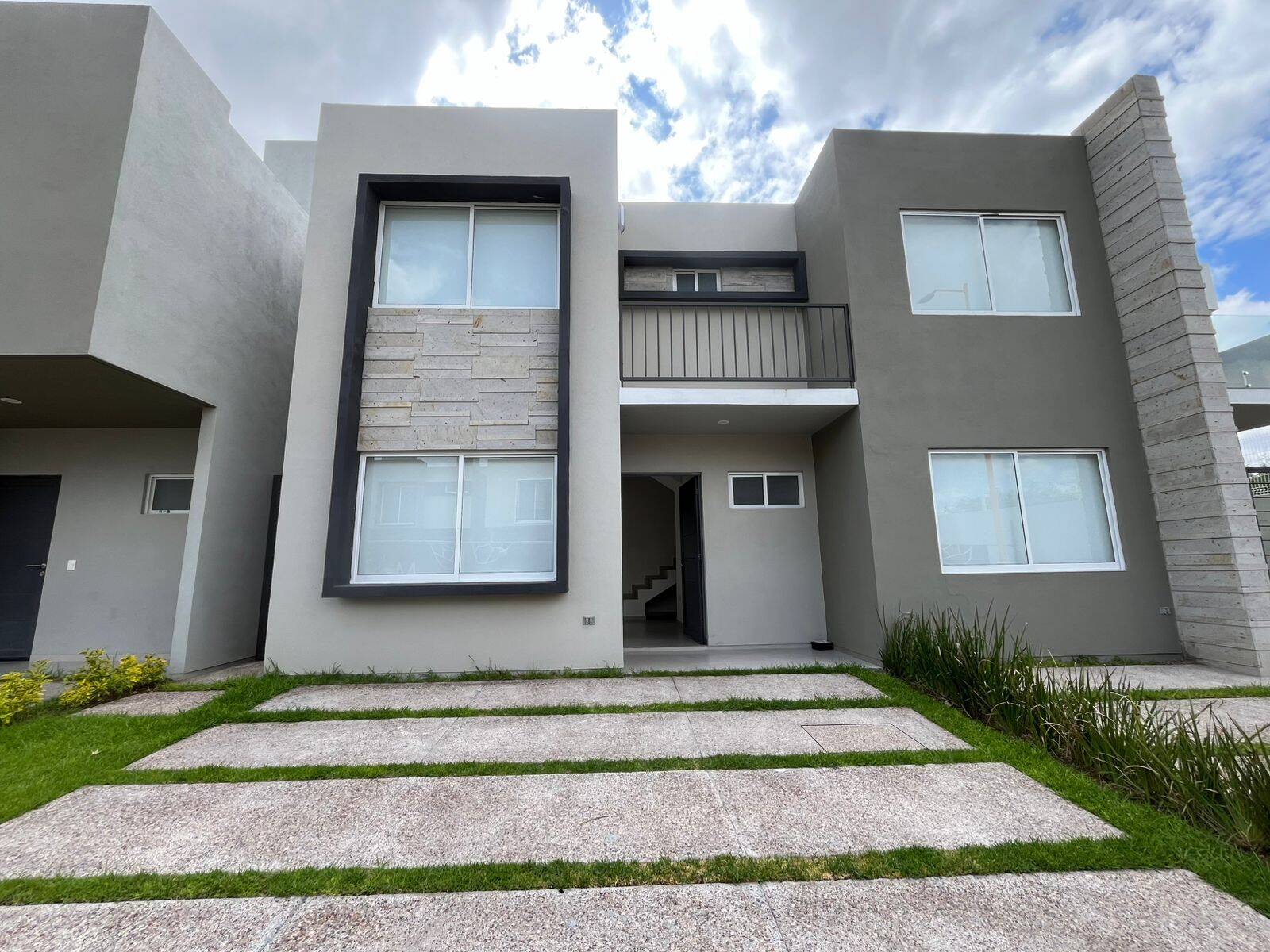 #1034 - Casa para Venta en Aguascalientes - AS