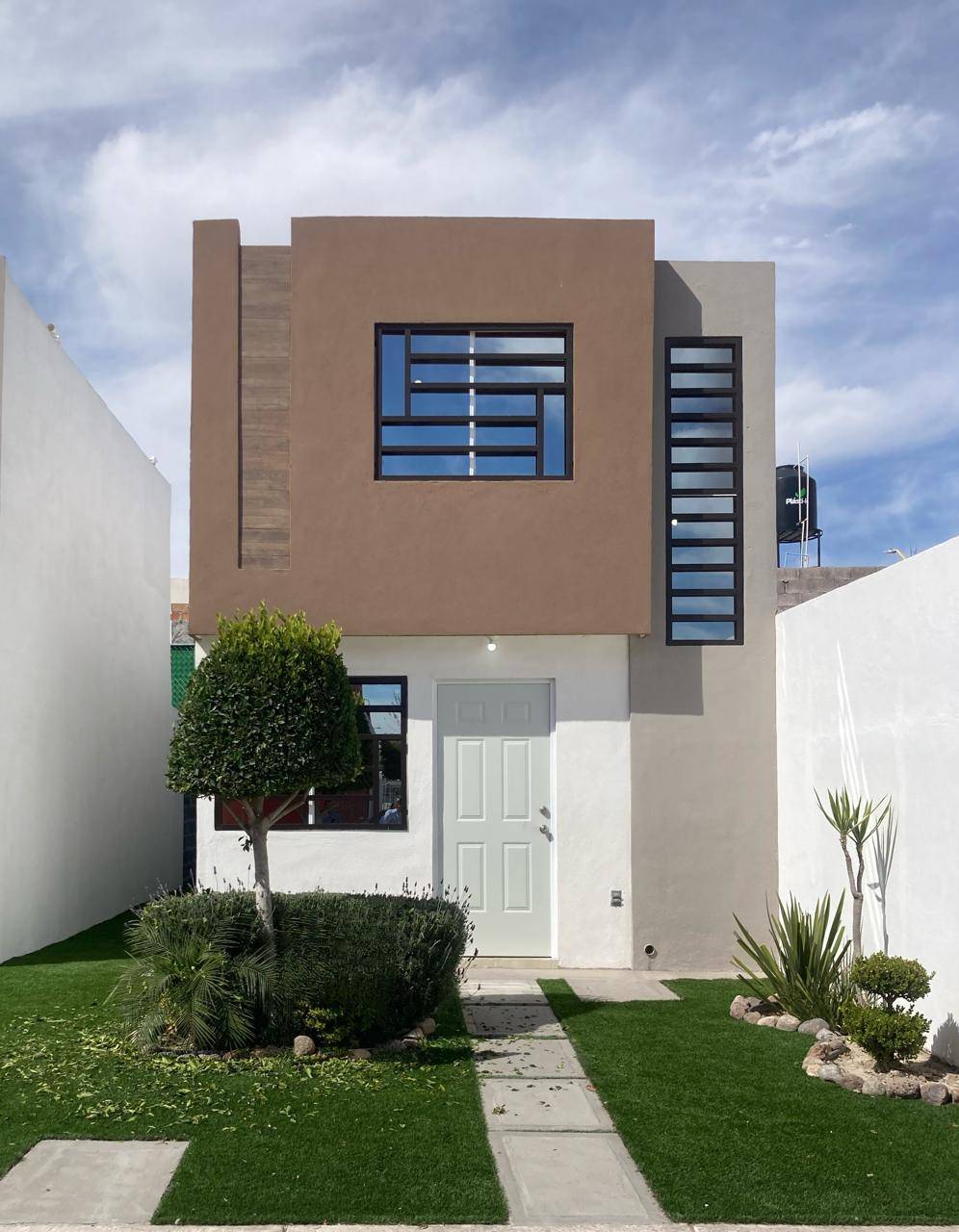 #1069 - Casa para Venta en Aguascalientes - AS