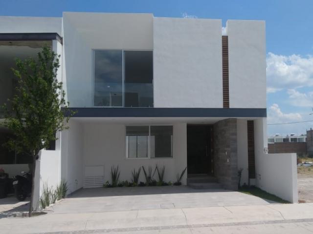 #246 - Casa para Venta en Aguascalientes - AS - 1