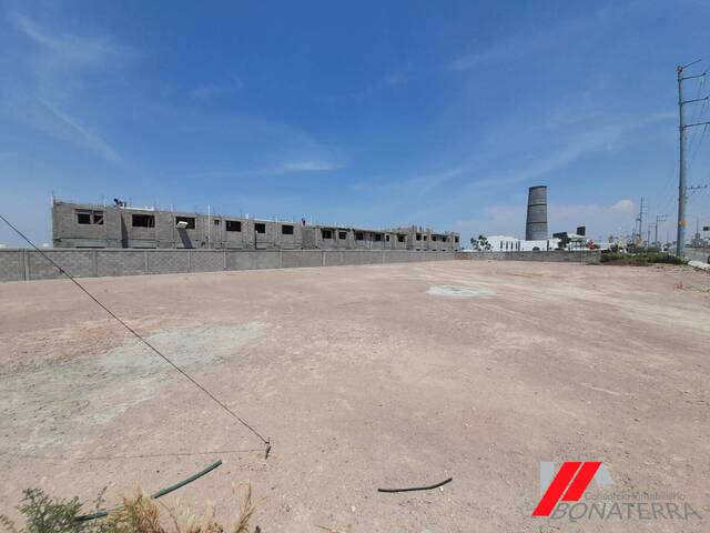 #571 - HABITACIONAL Y COMERCIAL para Venta en Aguascalientes - AS - 2