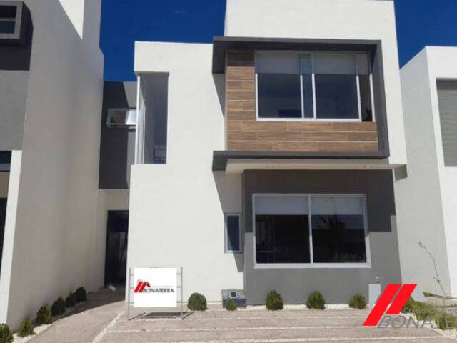#712 - Casa para Venta en Aguascalientes - AS - 1