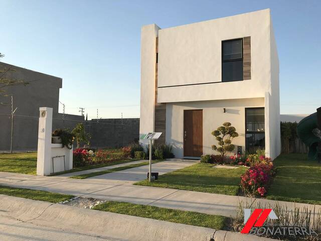 #719 - Casa para Venta en Aguascalientes - AS - 1