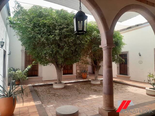 #922 - Casa para Venta en Aguascalientes - AS - 2