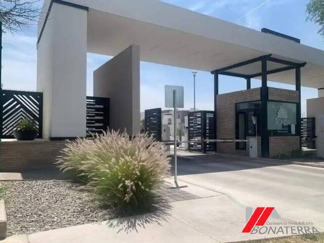 #1002 - Casa para Venta en Aguascalientes - AS - 1