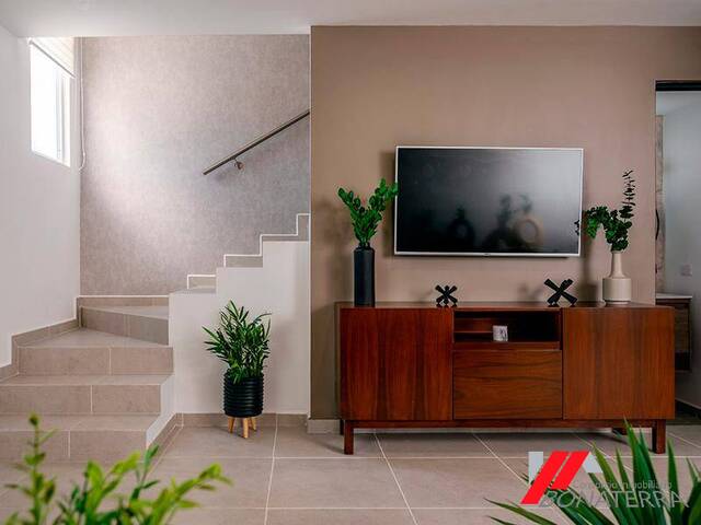 #1037 - Casa para Venta en Aguascalientes - AS - 2