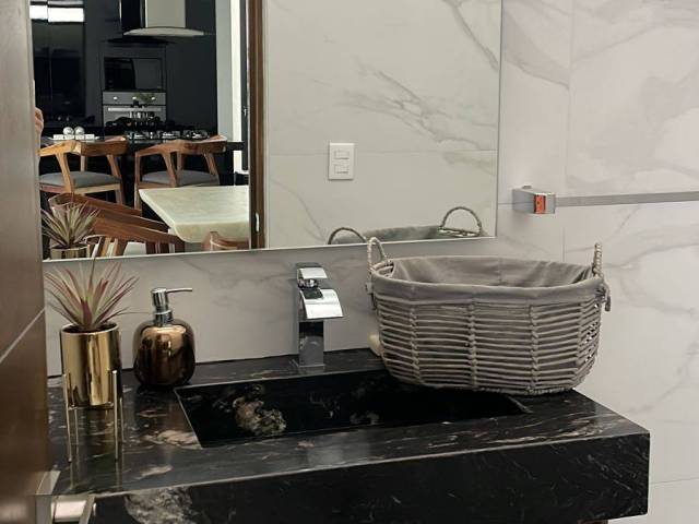 #1060 - Casa para Venta en Aguascalientes - AS - 2