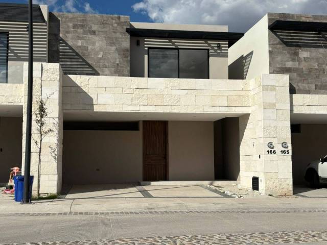 #1062 - Casa para Renta en Aguascalientes - AS - 1