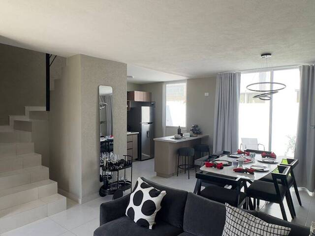 #916 - Casa para Venta en Jesús María - AS - 2