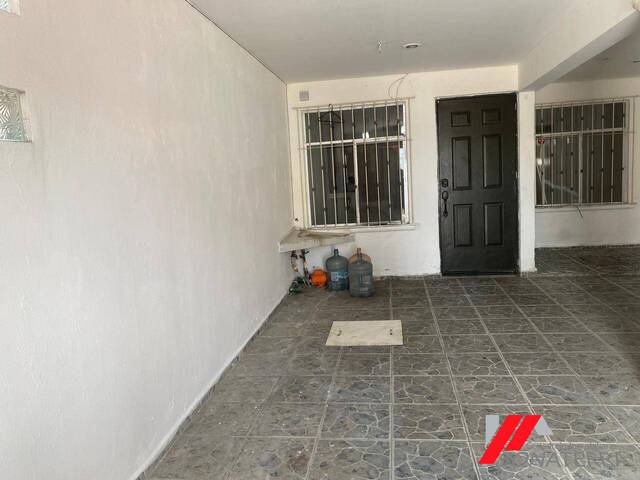 #1098 - Casa para Renta en Jesús María - AS - 2